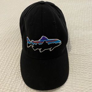 Mens black Patagonia hat